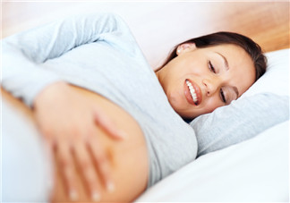 夏季孕肚長痱子的原因 如何緩孕婦長痱子