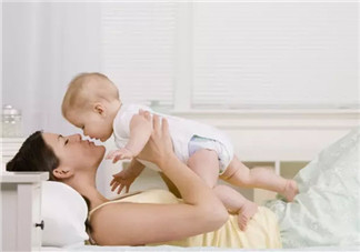 產(chǎn)后感染的癥狀有哪些 產(chǎn)后感染怎么辦