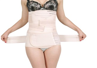 產(chǎn)后恢復(fù)需要工具來(lái)幫忙 產(chǎn)后收腹帶怎么用好