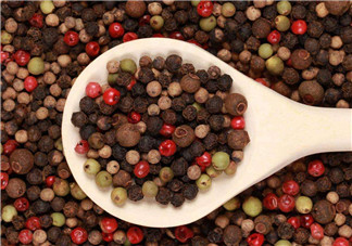 女性健康飲食須知 胡椒可預(yù)防大腦疾病