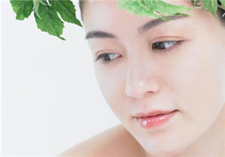 秋燥的癥狀 不同年齡女性防秋燥的秘籍