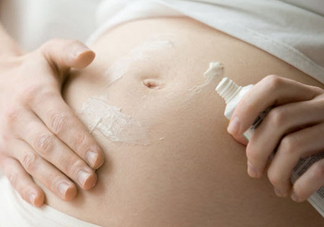 為什么有的人不長(zhǎng)妊娠紋 有的媽媽不長(zhǎng)妊娠紋的原因是什么