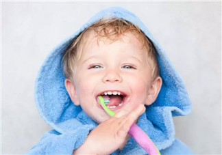 孩子可以用電動牙刷嗎 寶寶選擇電動牙刷的標(biāo)準(zhǔn)是什么