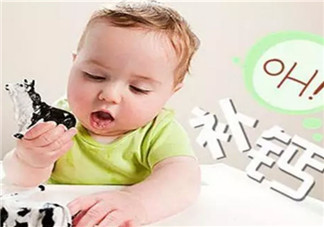 寶寶缺鈣的表現(xiàn) 寶寶缺鈣的癥狀(寶寶嚴重缺鈣怎么辦)