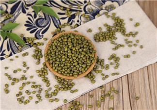 哺乳期上火不能吃藥 敗火食譜來(lái)解決