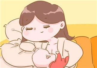 寶寶睡覺(jué)要不要叫醒吃奶 晚上新生兒要叫醒喂奶嗎