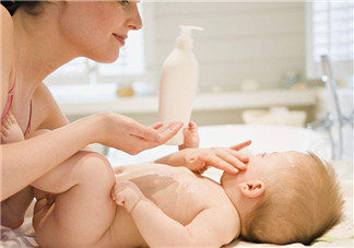 夏秋季節(jié)交替 嬰幼兒如何調(diào)理