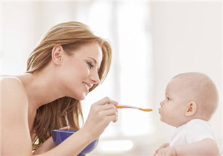 你還在錯誤的給寶寶喂藥嗎 如何正確的給寶寶吃藥