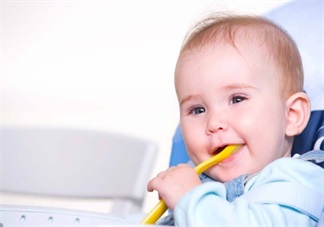 寶寶內(nèi)熱大是什么引起的 怎么調(diào)理內(nèi)火大寶寶