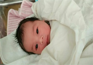 孩子為什么一出生就只會哭不會笑 孩子的哭聲究竟代表著什么