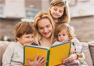 講故事給寶寶聽的優(yōu)點(diǎn) 如何正確講故事給寶寶聽