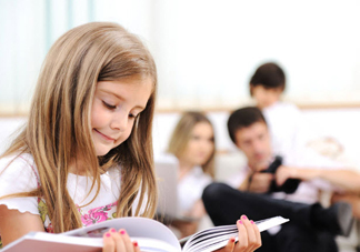 兒童書(shū)籍選怎么類(lèi)型的好 這三類(lèi)兒童書(shū)不能買(mǎi)