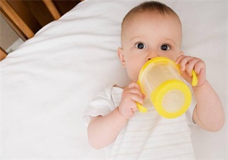 喝催奶湯依舊沒奶 到底是哪些原因影響產(chǎn)奶