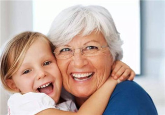 孩子應(yīng)該婆婆帶嗎 婆媳鬧劇如何化解