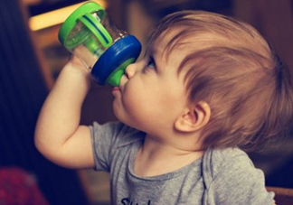 嬰兒用品國產(chǎn)好貨 國產(chǎn)奶粉、奶瓶、紙尿褲推薦