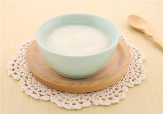 促進(jìn)寶寶消化祛暑降火 冬瓜泥米糊