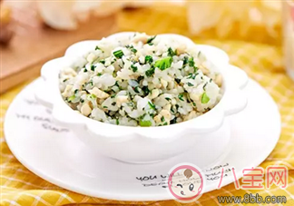 寶寶輔食蔬菜多 小白菜雞肉飯