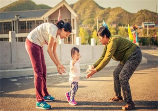 擔(dān)心孩子成長發(fā)育得慢 媽媽們快來了解一下吧