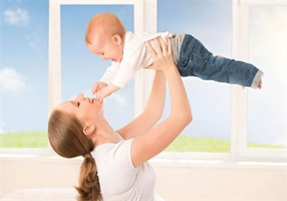 躲過(guò)了備孕和懷孕沒(méi)想到哺乳也要忌口 哺乳期哪些東西不能吃