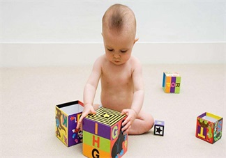 常摸這兩個(gè)地方可以讓孩子更聰明 孩子變聰明的方法推薦