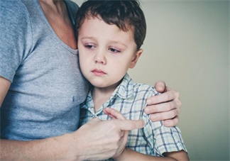 寶寶認(rèn)生不要媽媽是笨嗎 為什么孩子會(huì)認(rèn)生