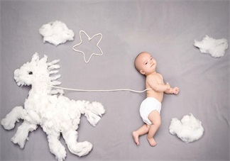 對(duì)孩子使用閃光燈致瞎 閃光燈是罪魁禍?zhǔn)讍? data-Ft8X=