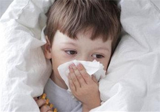 2017三伏天寶寶呼吸道感染喉嚨紅腫的原因 如何治療呢