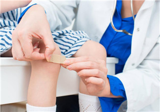 孩子受傷了怎么辦？家庭必備應(yīng)急小貼士